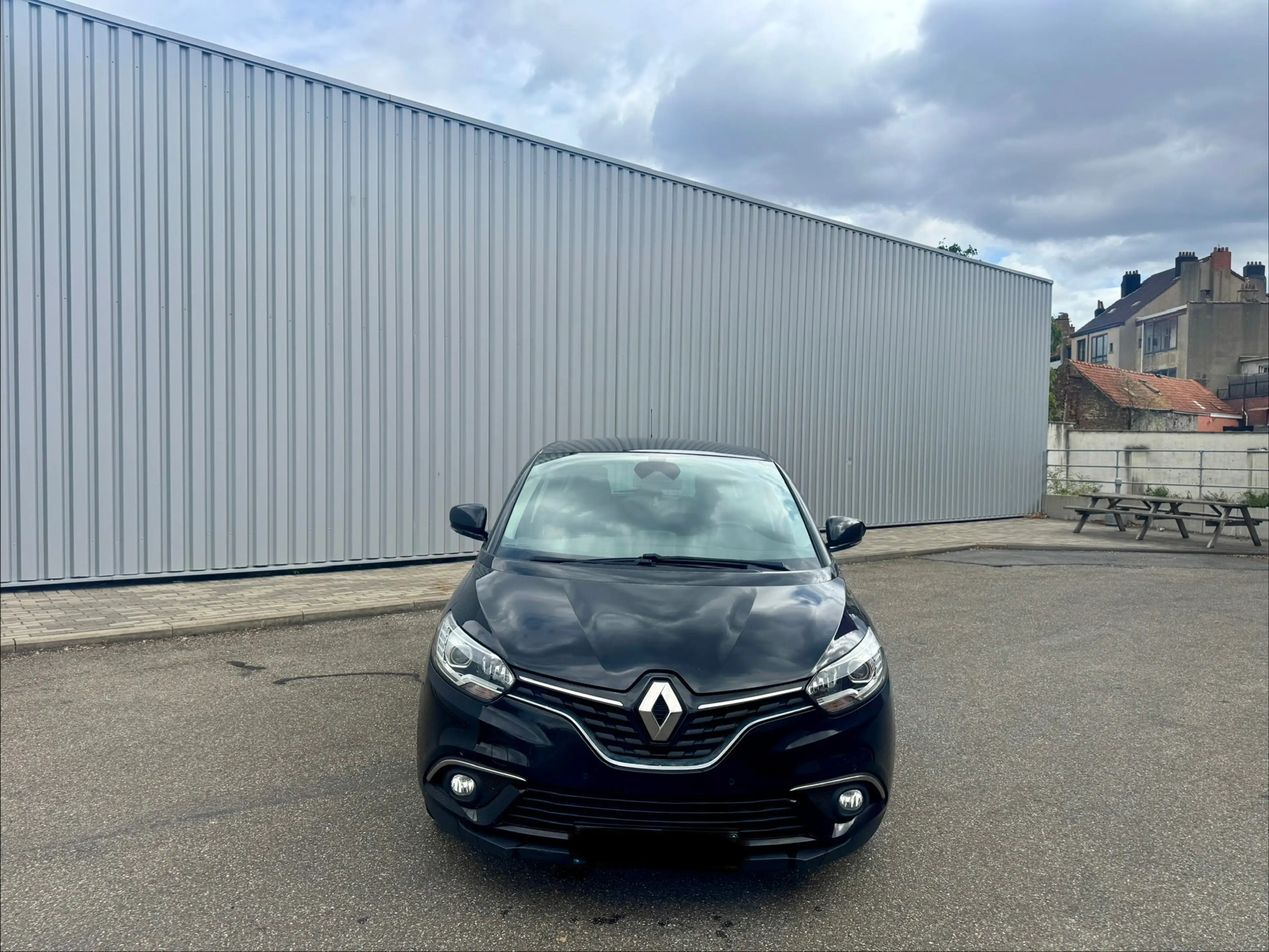 Renault Grand Scenic Grand Scénic 1.7 Blue dCi Black Edition (EU6.2) — photo 3