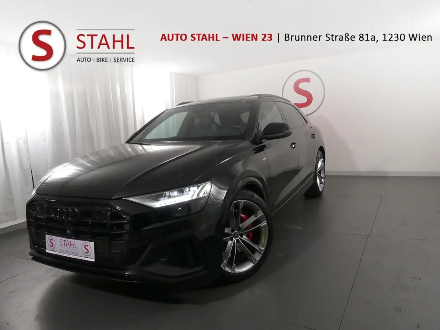 Audi Q8 Audi Q8 Allrad Q8 55 TFSIe quattro T| Auto Stah... Schwarz - 1
