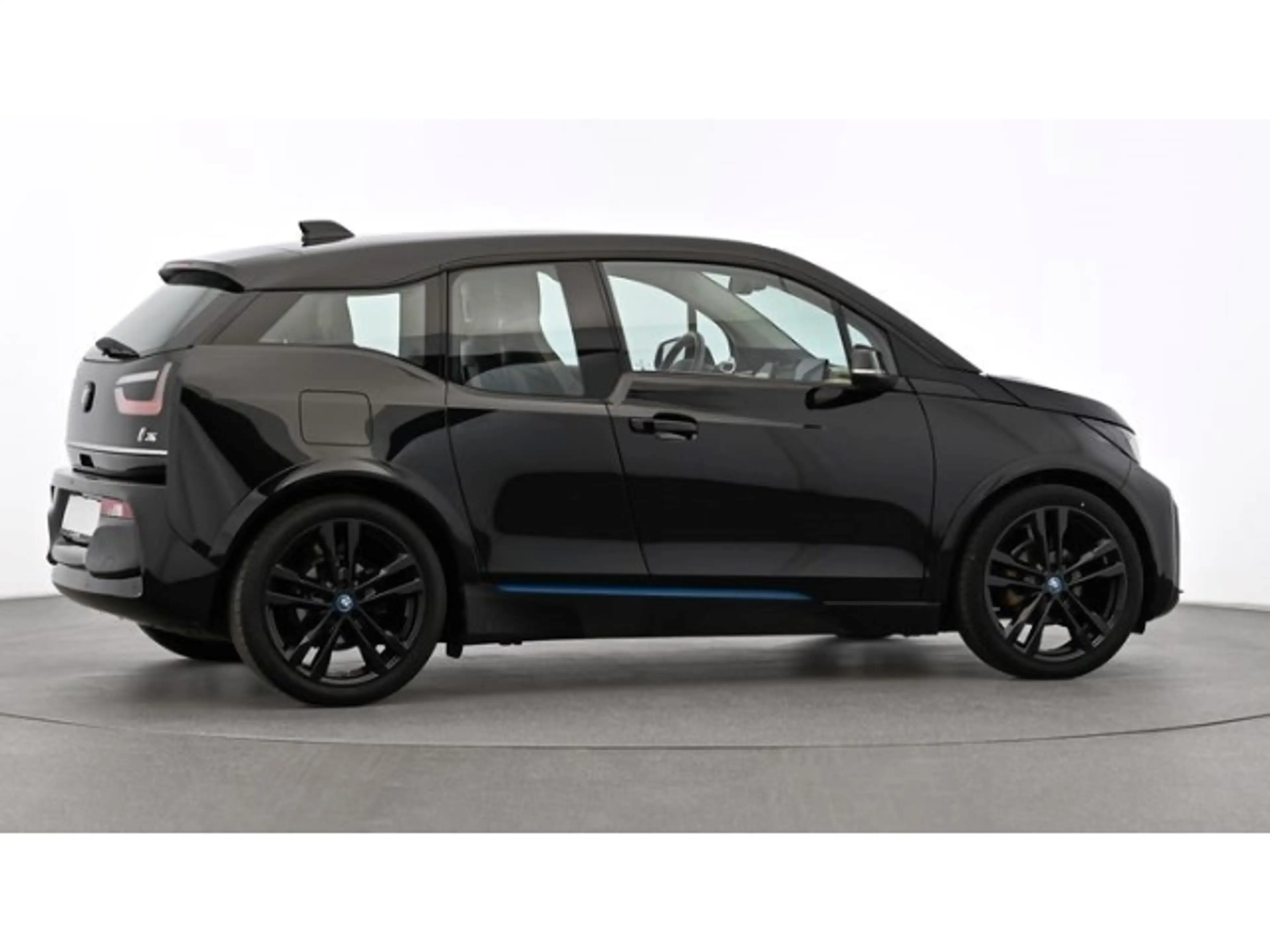 BMW i3 s 120Ah +TEILLEDER+NAVI-PRO+SHZ+CAM+DAB+HIFI-HK — photo 7