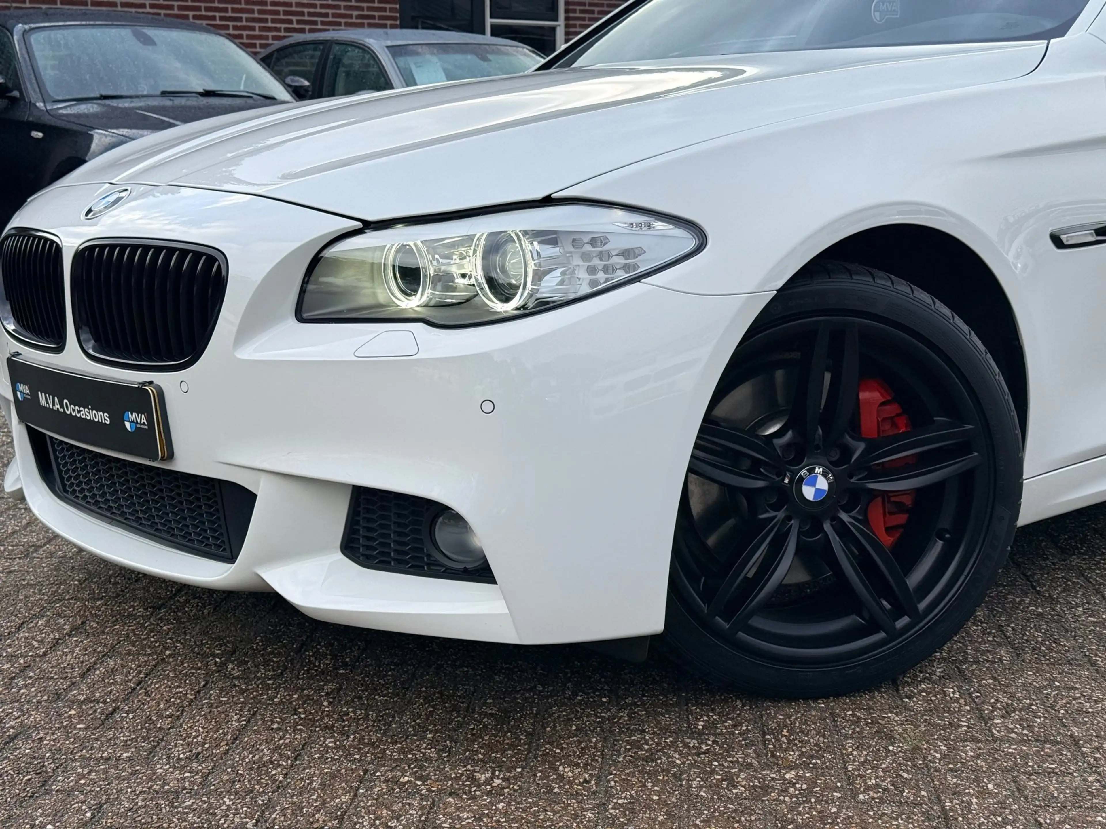 BMW 528 5-serie 528i High Executive M Sport|Nieuwe Ketting — photo 3