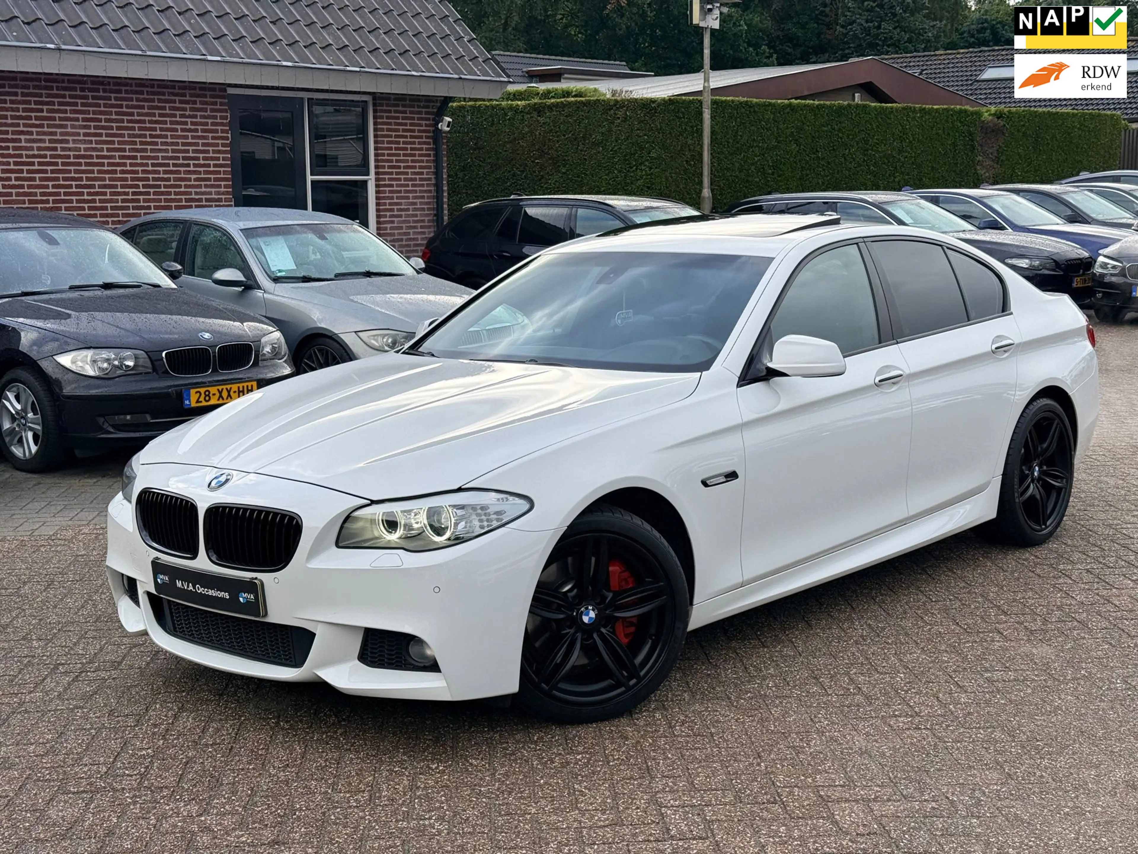 BMW 528 5-serie 528i High Executive M Sport|Nieuwe Ketting