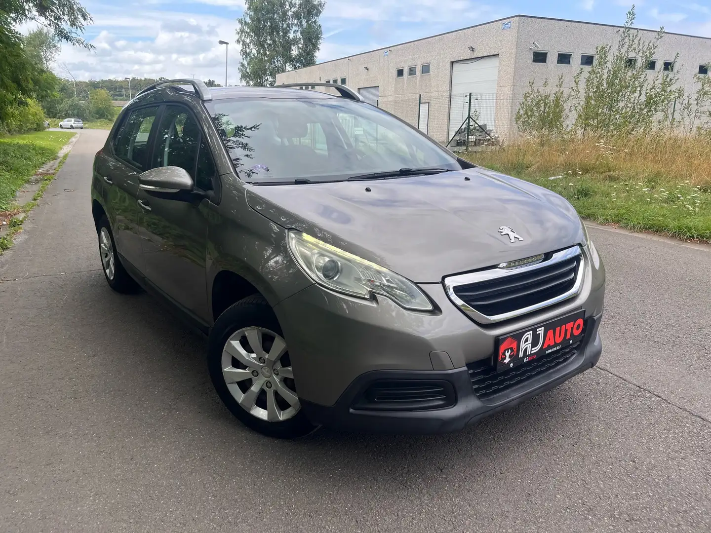 Peugeot 2008 1200cc Essence - 1