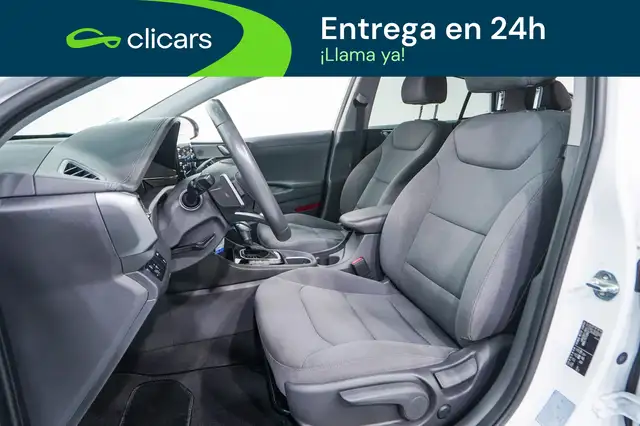 Hyundai Ioniq view 14