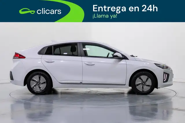 Hyundai Ioniq view 7