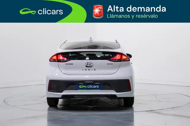 Hyundai Ioniq view 4