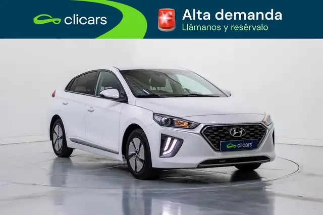Hyundai Ioniq view 3