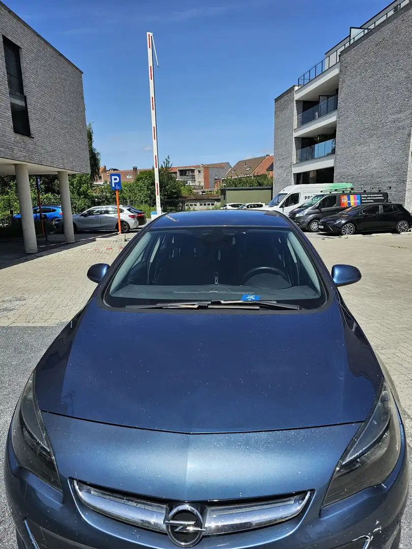 Opel Astra 1.6 CDTI DPF ecoFLEX Start/Stop Selection - 2