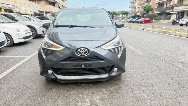 Toyota Aygo Aygo 1.0 VVT-i 72 CV 5 porte x-play MMT C.AUTOMATI