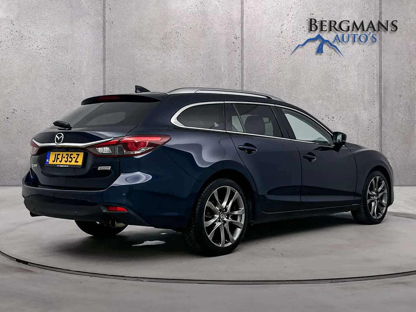 Mazda 6 Sportbreak 2.0 SkyActiv-G 165 GT-M // DEALERONDERH Blauw - 2