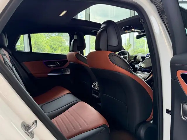 Mercedes-Benz GLC 200 view 12