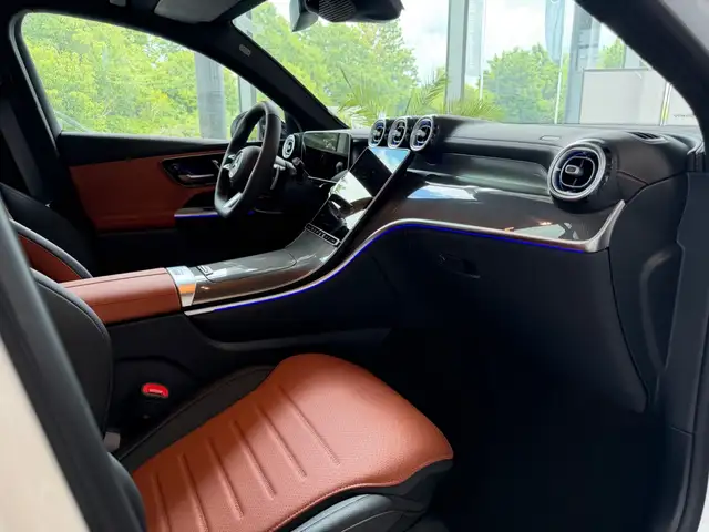 Mercedes-Benz GLC 200 view 14