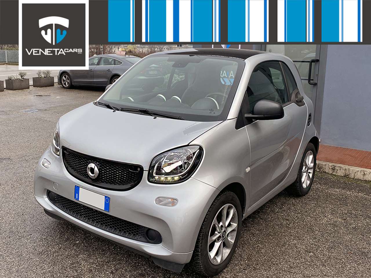 smart forTwo 1.0 benz Coupè 71 cv - full opt - tetto panoramico