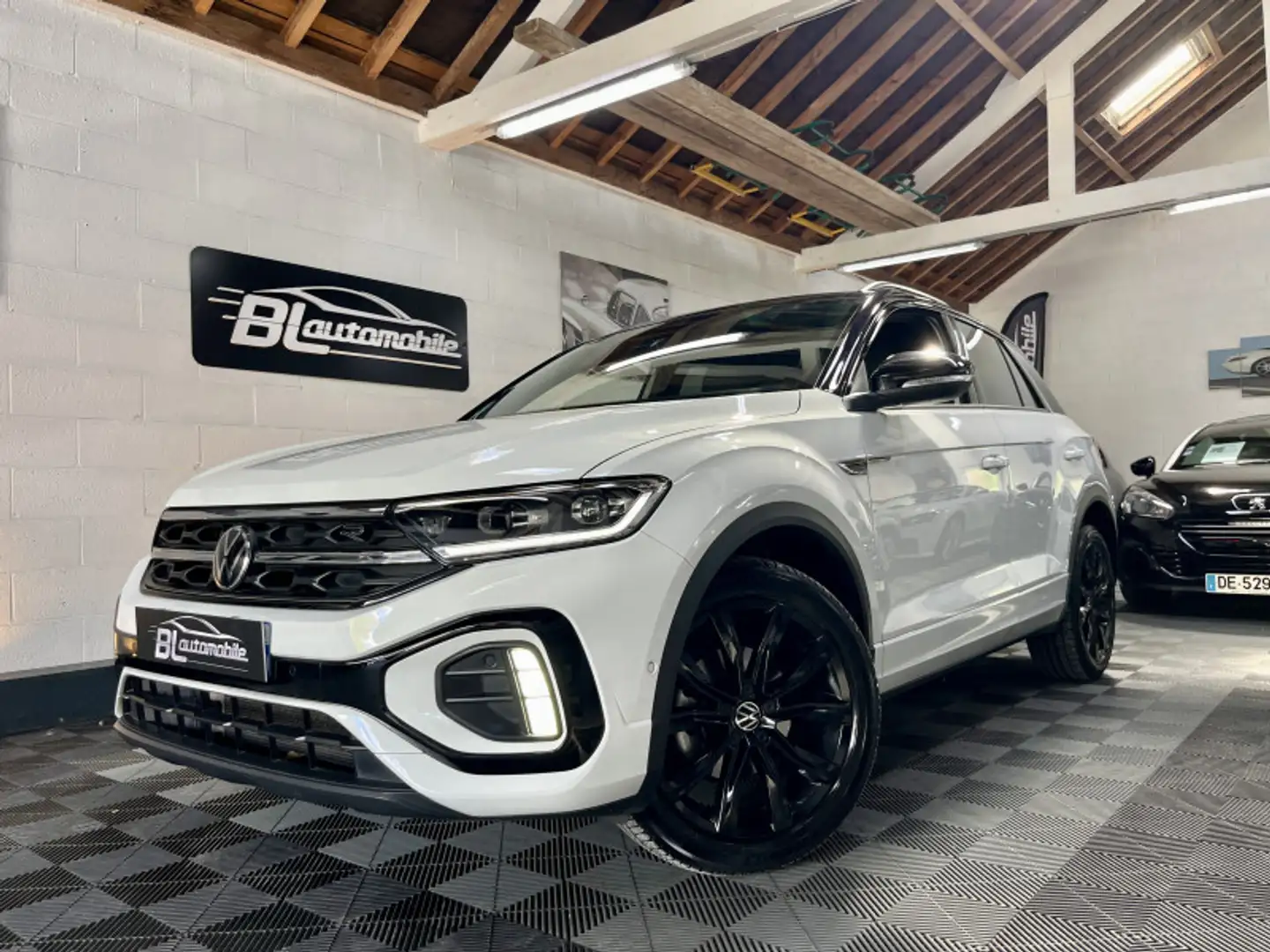 Volkswagen T-Roc 1.5 TSI EVO 150CH R-LINE DSG7 Weiß - 1
