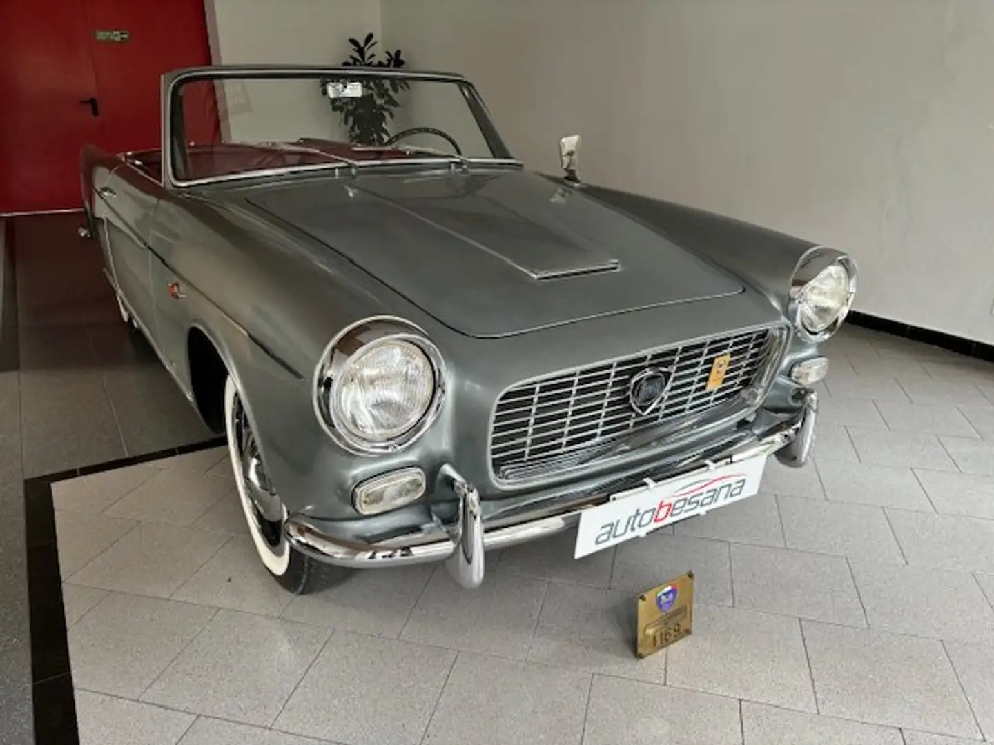 Lancia Appia Convertibile Vignale 3° serie Grigio - 2