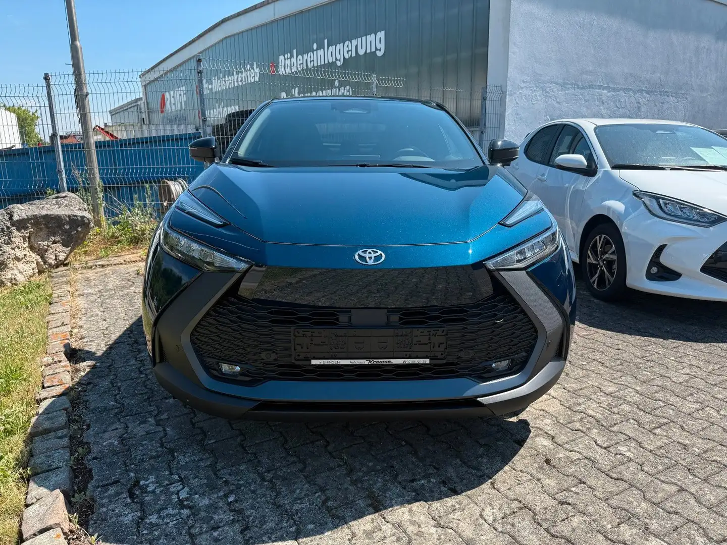 Toyota C-HR 2.0 Hybrid Team Deutschland Albastru - 2