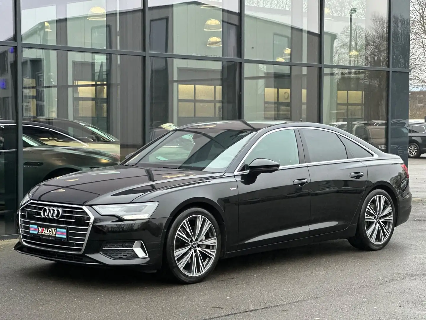 Audi A6 45 TFSI S tronic S line 1.HA/ACC/20LM/NAV/SHZ Schwarz - 2