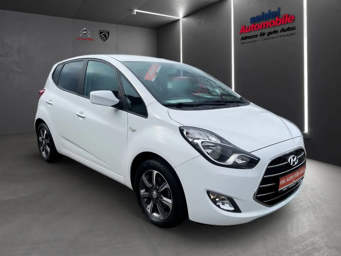 Hyundai iX20 1.6 YES! Automatik, Sitz & Lenkradheizung White - 2