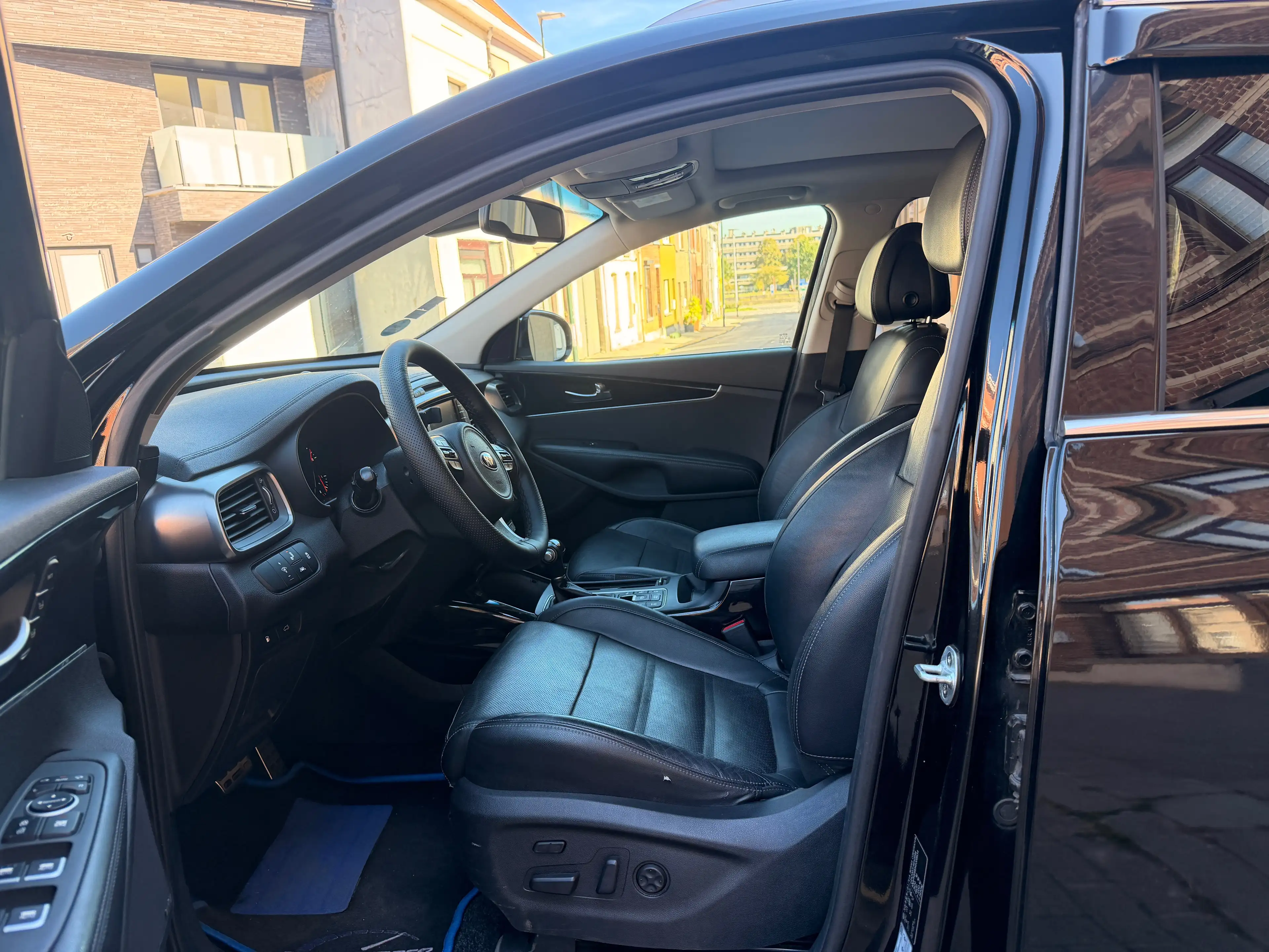 Kia Sorento Sorento 2.2 CRDi AWD Sense 7pl. — photo 8