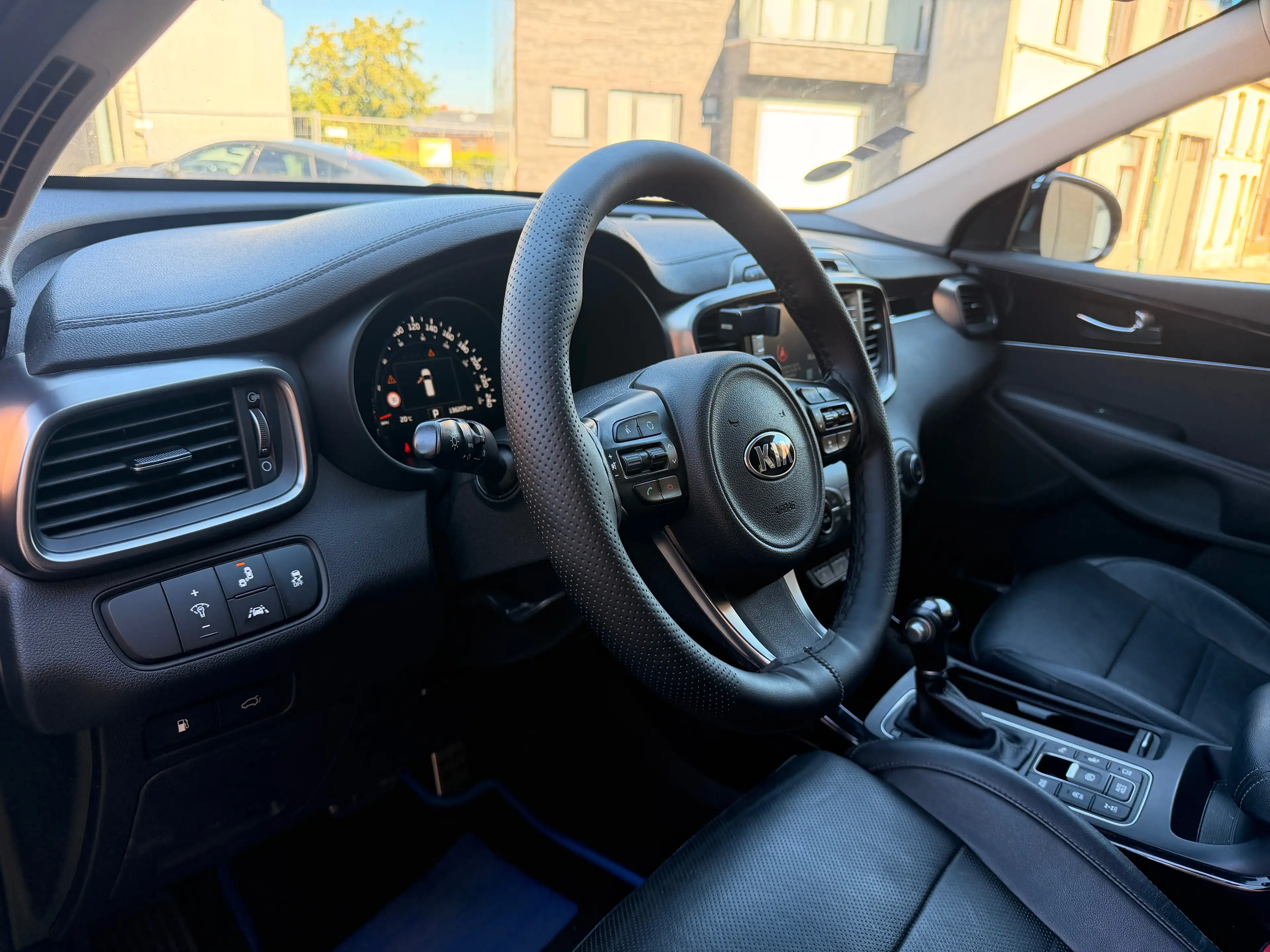 Kia Sorento Sorento 2.2 CRDi AWD Sense 7pl. — photo 14