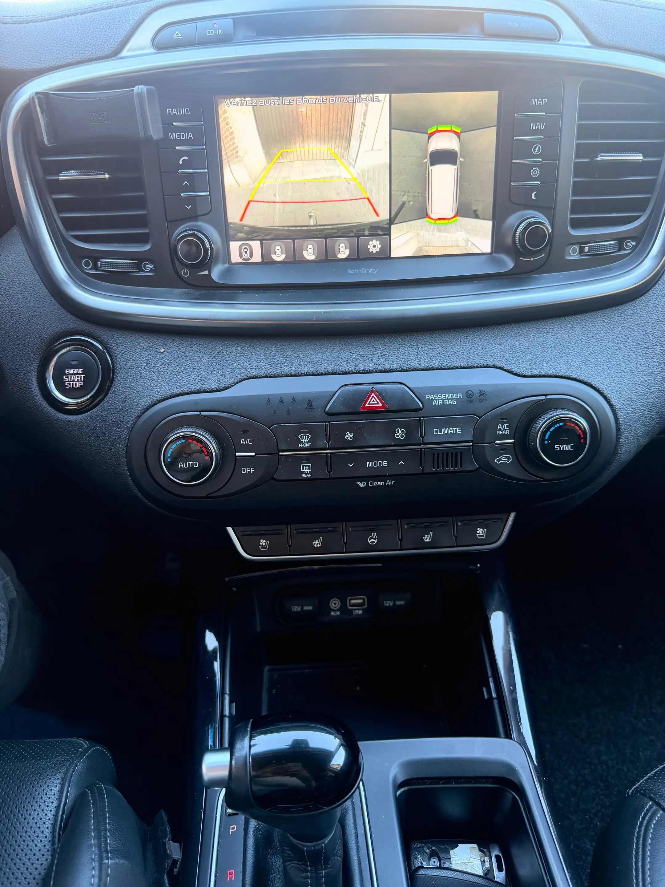 Kia Sorento Sorento 2.2 CRDi AWD Sense 7pl. — photo 15