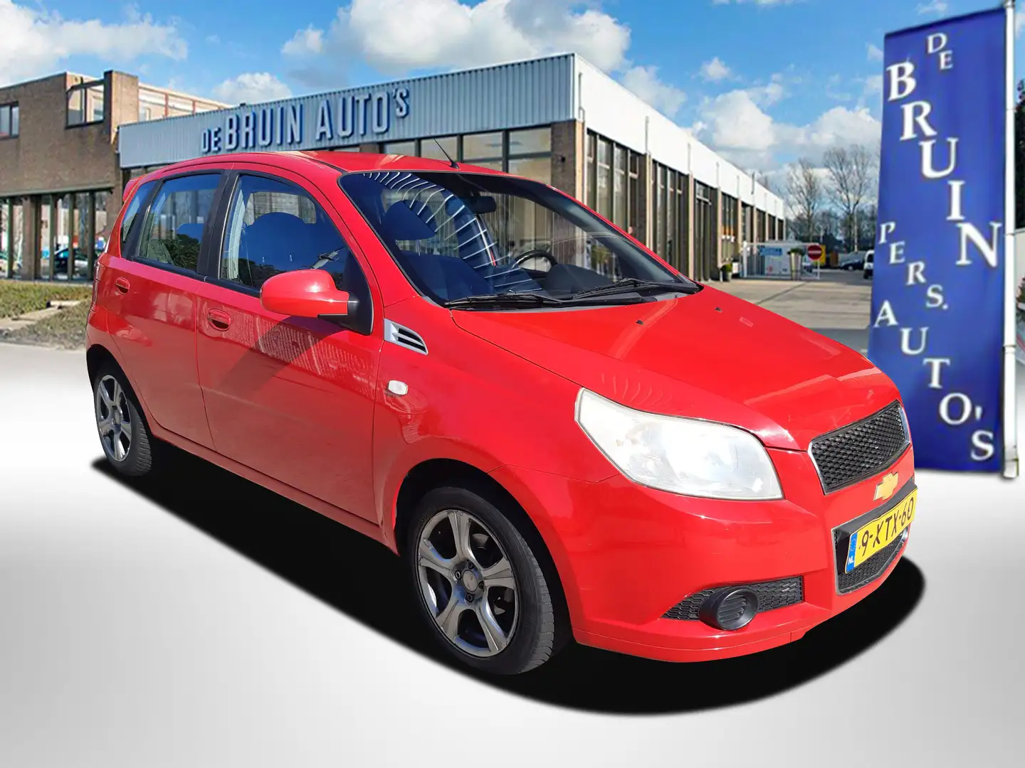 Chevrolet Aveo 1.2 16V 5 Deurs , Airco , APK 01/2026 Rood - 1