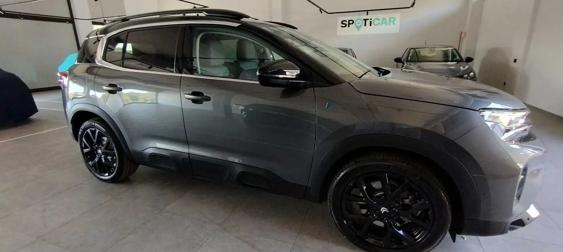 Citroen C5 Aircross Hybrid 225 E-EAT8 Plus Grigio - 2