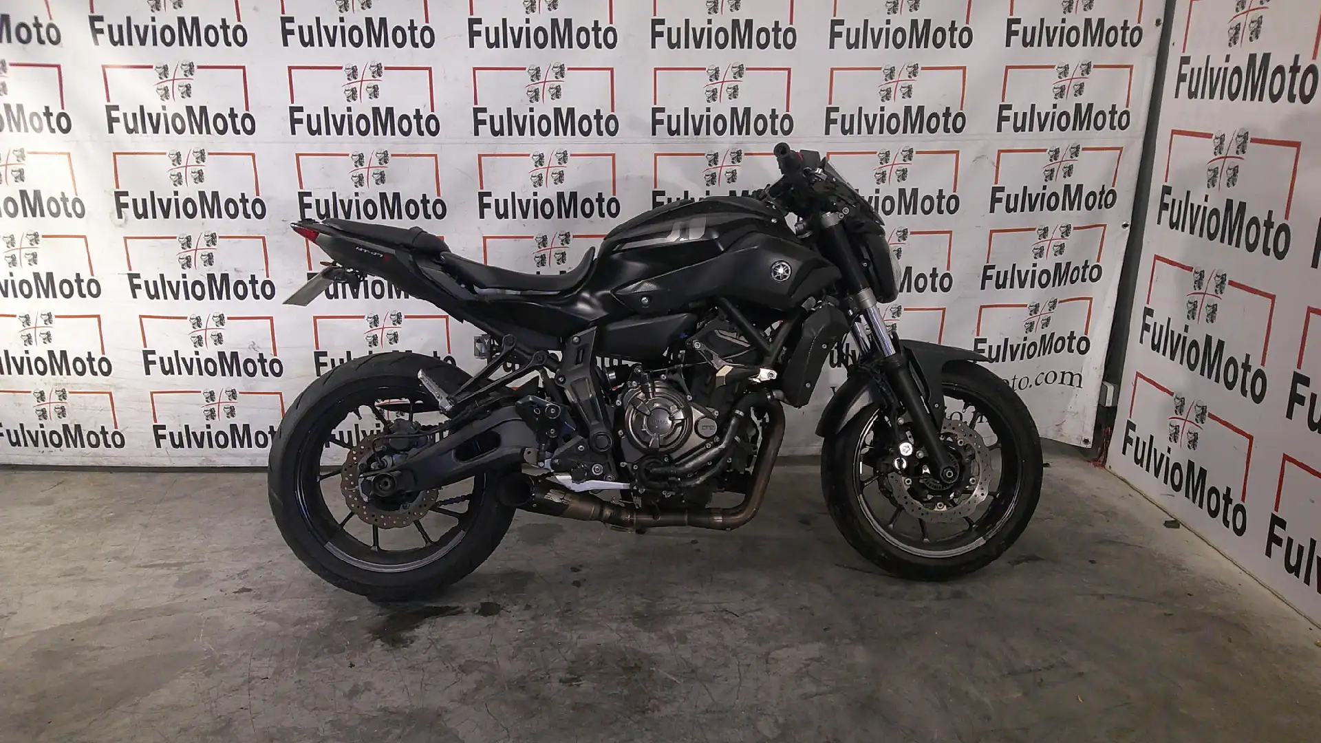 Yamaha MT-07 - 1