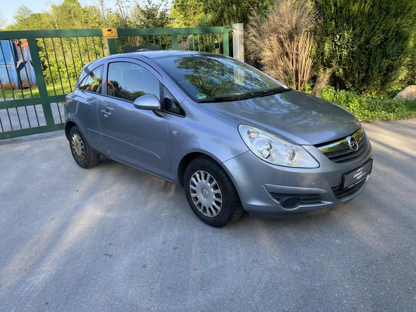 Opel Corsa D Grau - 2