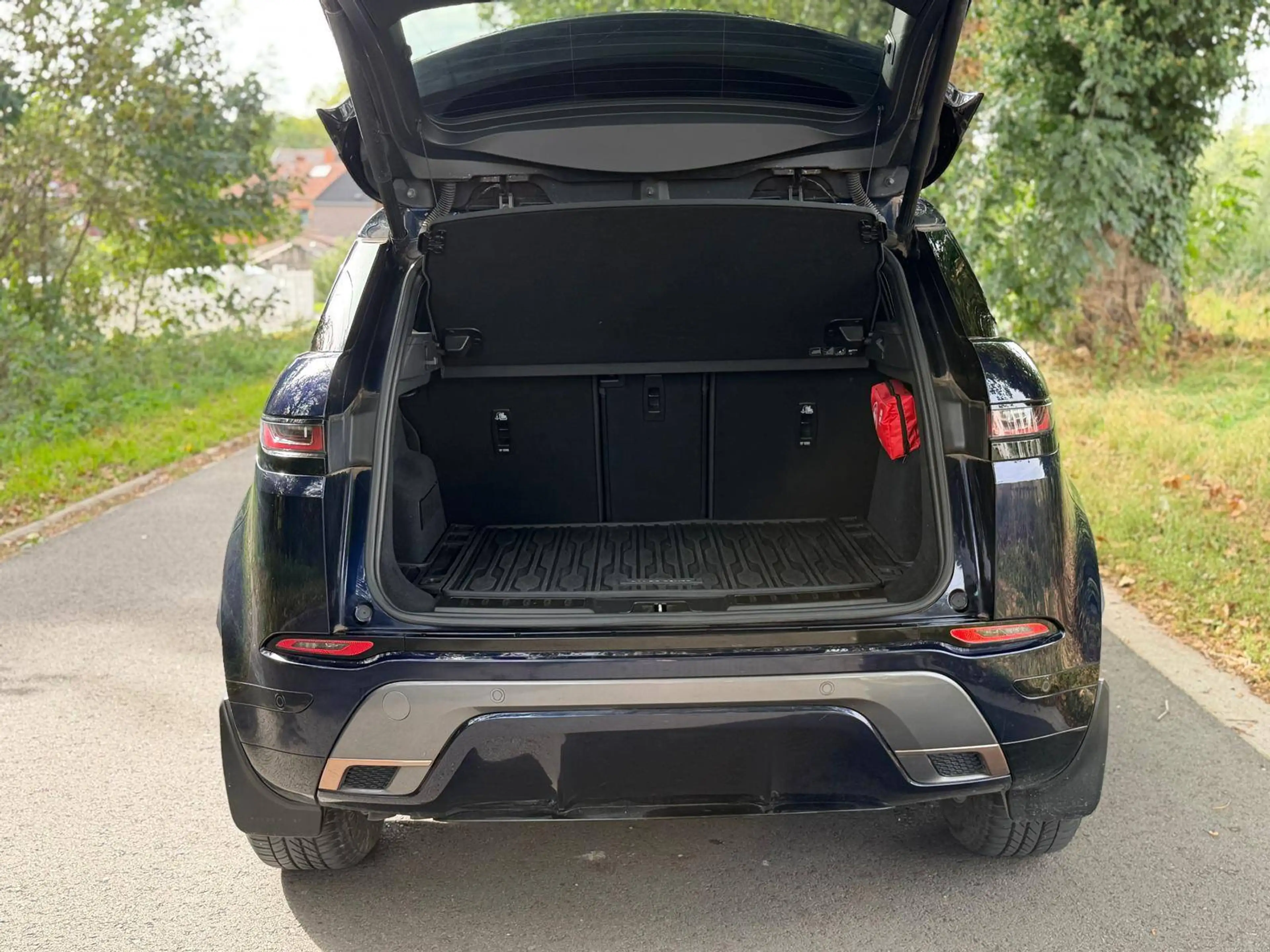 Land Rover Range Rover Evoque 2.0 TD4 MHEV 4WD D165 R-Dynamic S + Full entretien + TVA 50% — photo 9