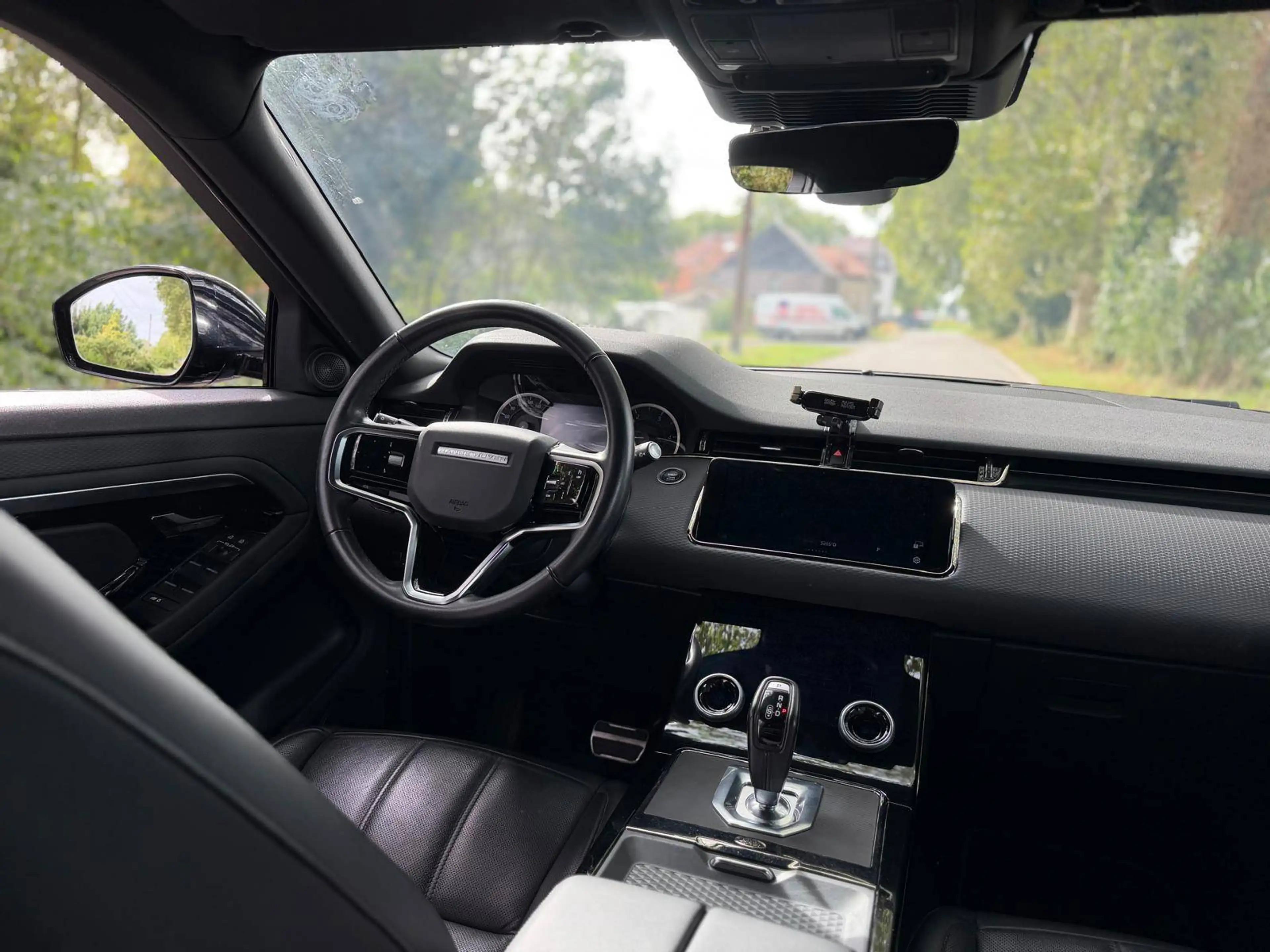 Land Rover Range Rover Evoque 2.0 TD4 MHEV 4WD D165 R-Dynamic S + Full entretien + TVA 50% — photo 17