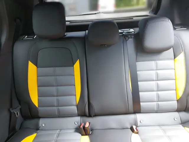 Jeep Avenger The North Face 4xe Hybrid 145 PS Ansicht 10