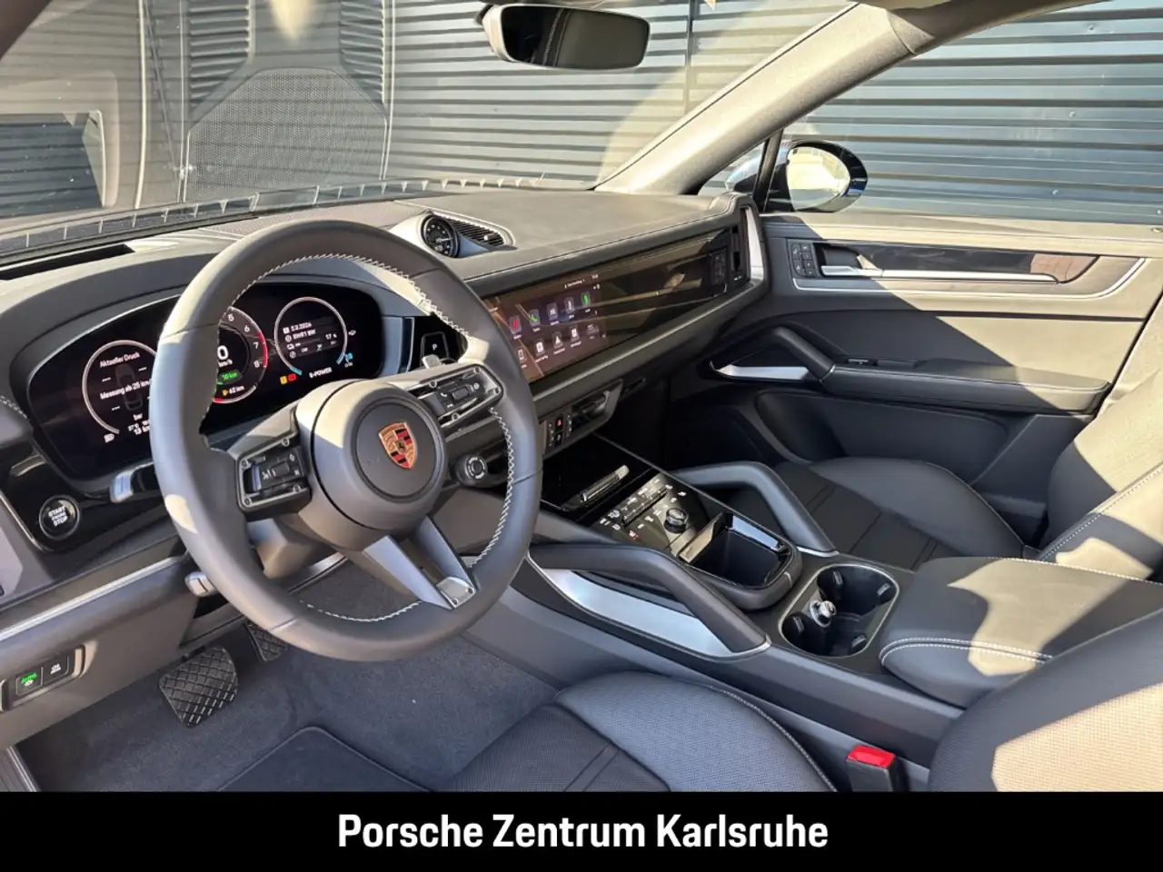 Porsche Cayenne E-Hybrid Coupe Black Edition HA-Lenkung 7