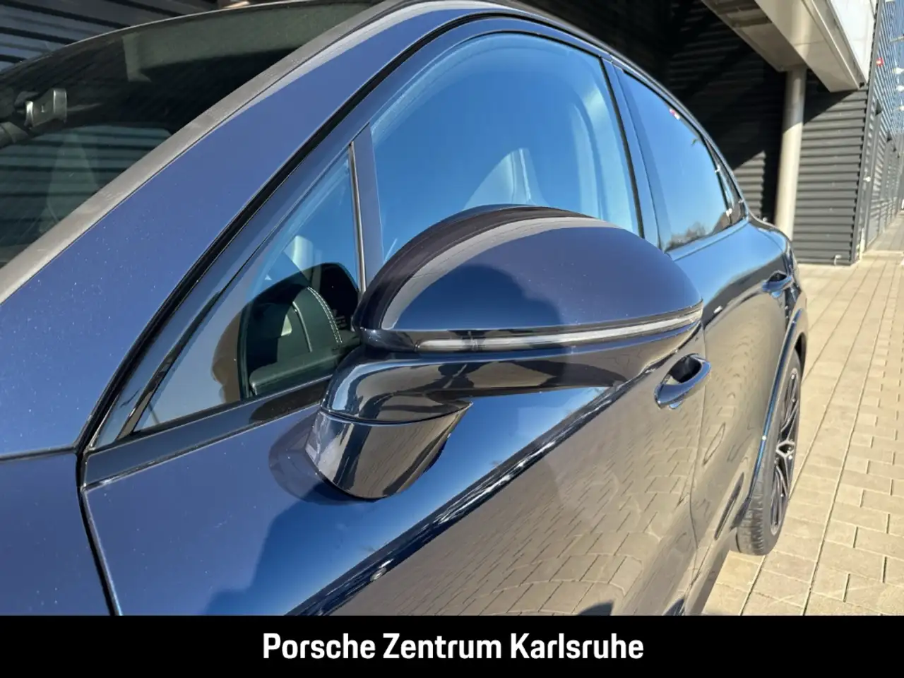 Porsche Cayenne E-Hybrid Coupe Black Edition HA-Lenkung 15