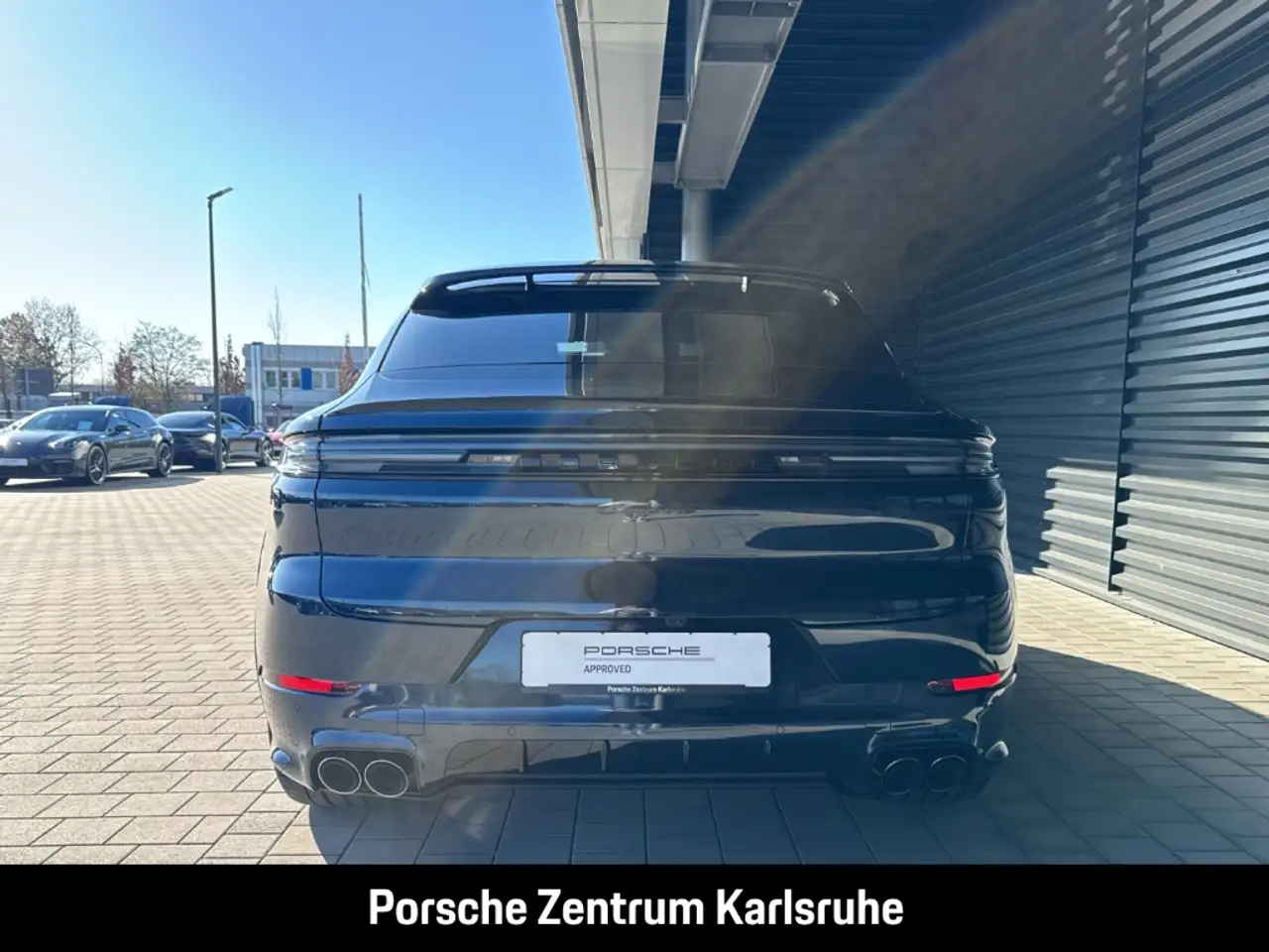 Porsche Cayenne E-Hybrid Coupe Black Edition HA-Lenkung 5