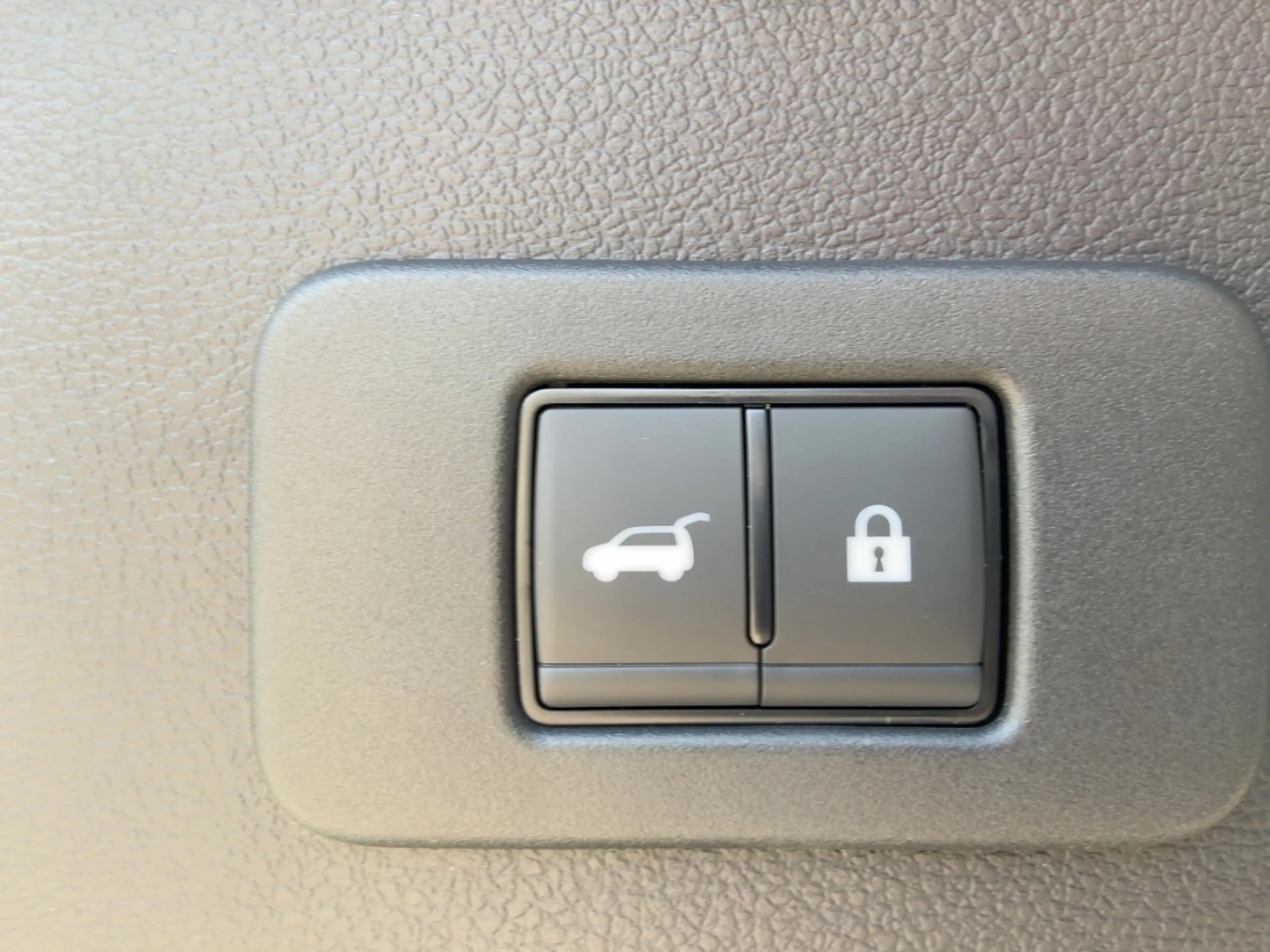 Nissan Leaf 75kWh EVOLVE Winter/V2L/BOSE/PGD/HUD/Carplay — photo 13