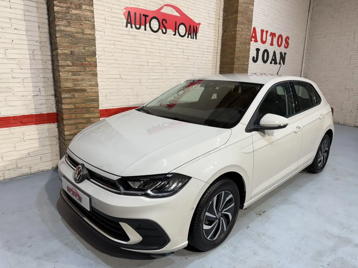 Volkswagen Polo 1.0 TSI Life 70kW Beige - 1