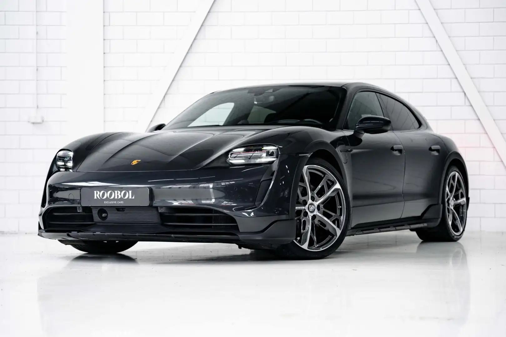 Porsche Taycan Cross Turismo 4 BTW *Aero pakket* l Chrono l Head Szürke - 1