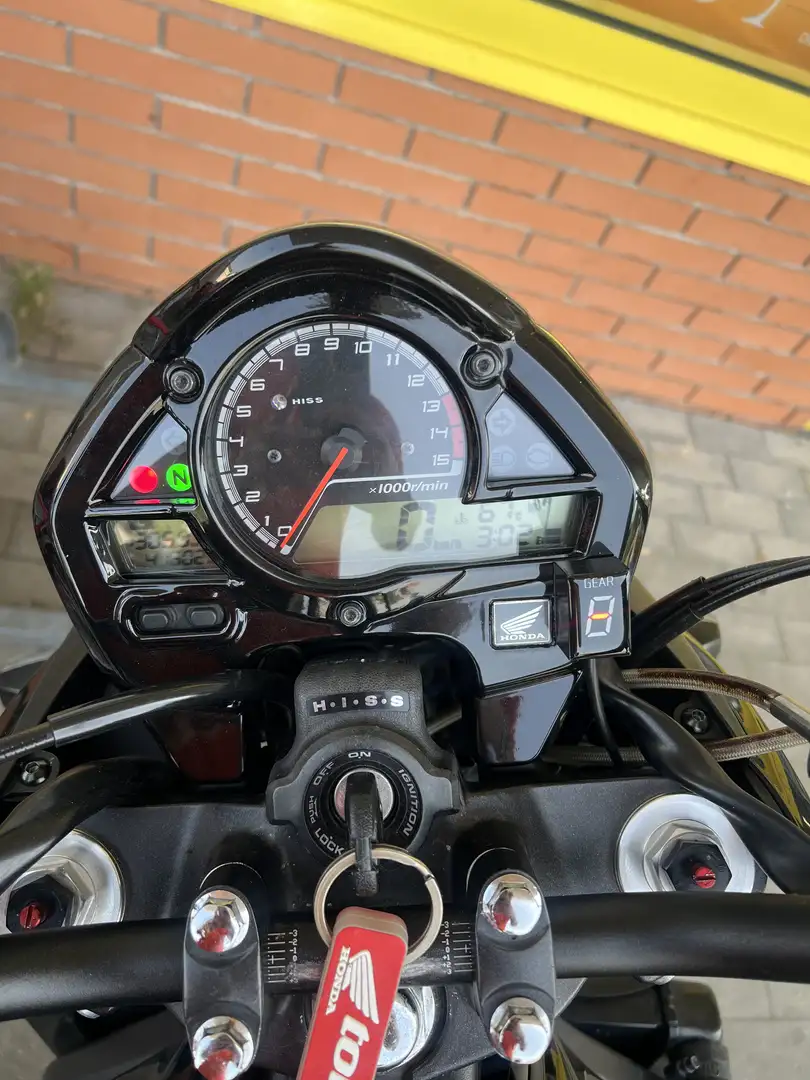 Honda Hornet honda hornet 2010 - 2