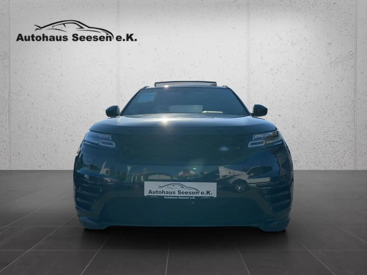 Land Rover Range Rover Velar R-Dynamic*Pano* Black Pack* Schwarz - 2