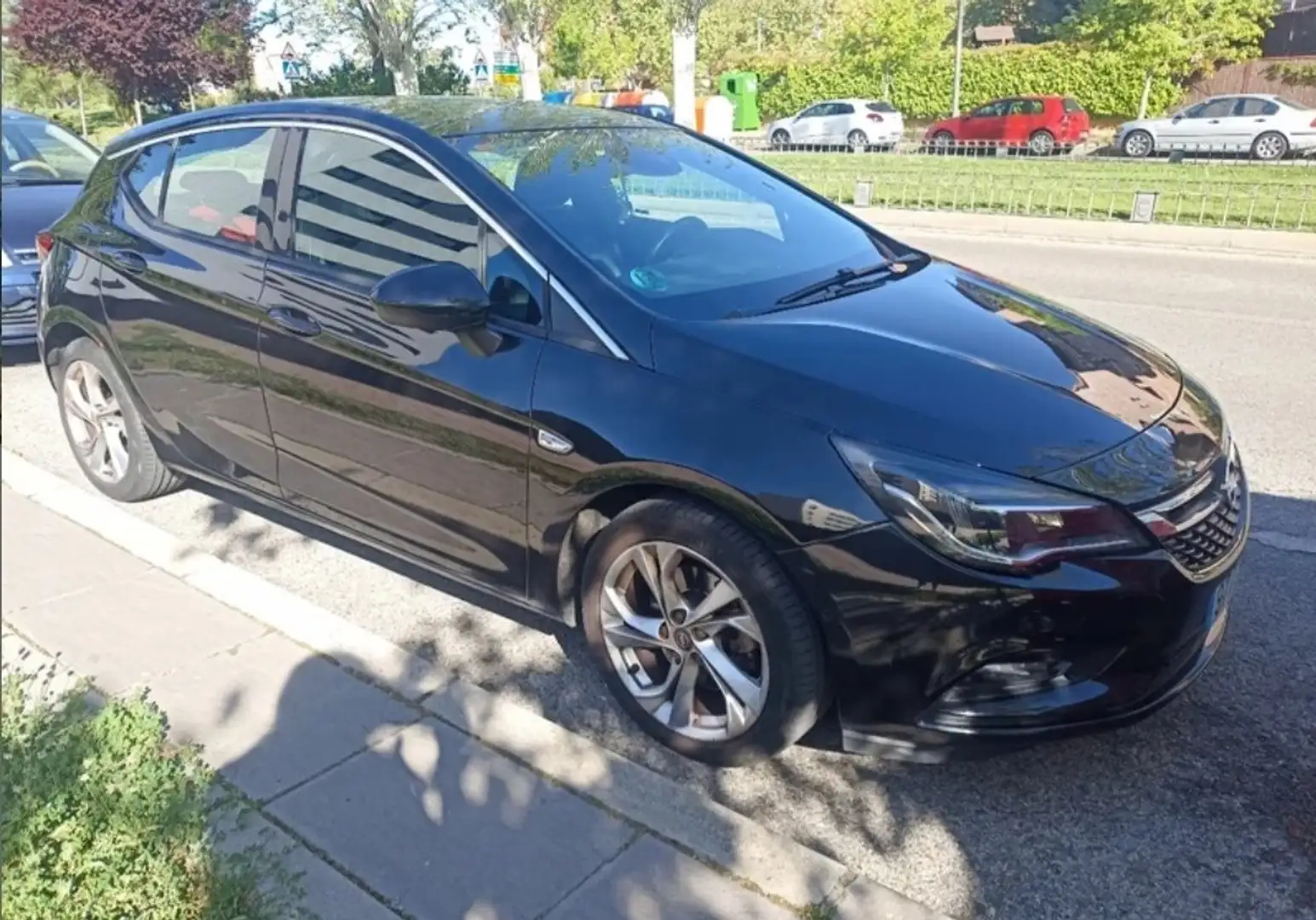 Opel Astra Astra ST 1.6CDTi S/S Dynamic 136 Dynamic Negro - 1