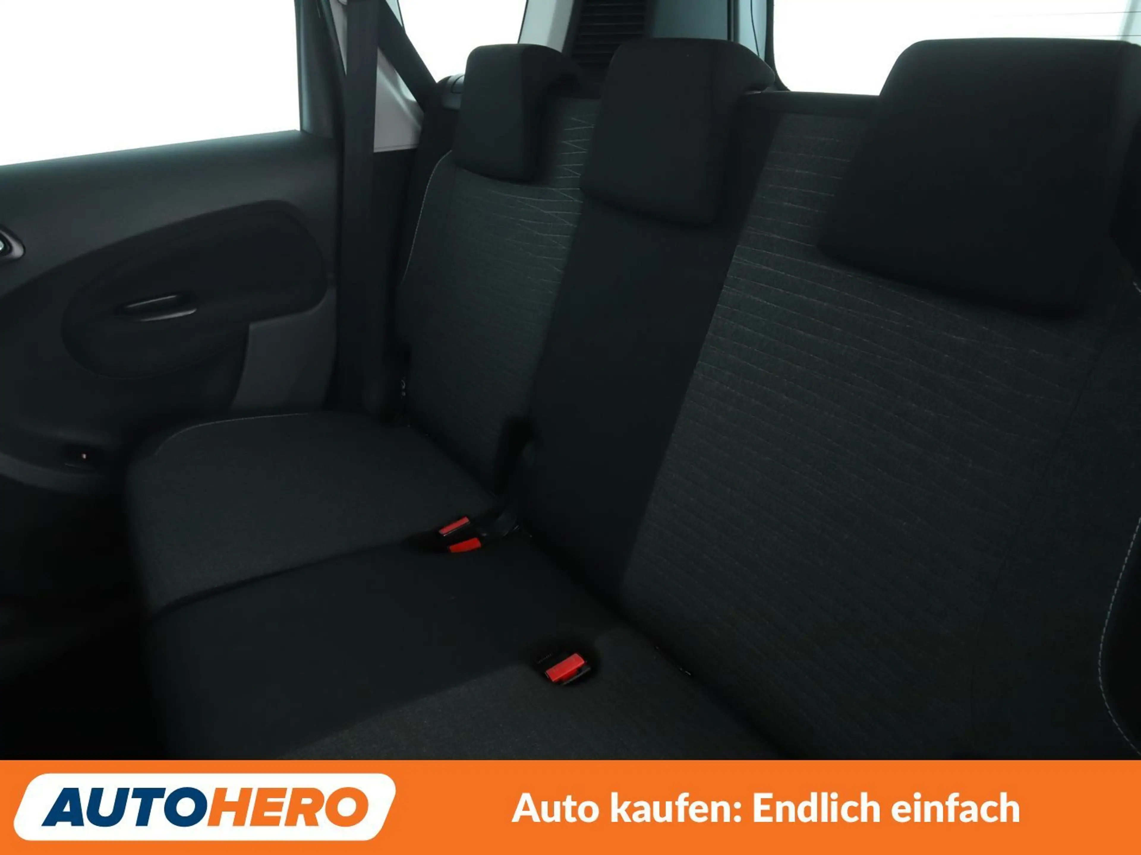 Citroen C3 Picasso 1.6 Blue-HDi Selection *TEMPO*PDC*AHK*PANO* — photo 14