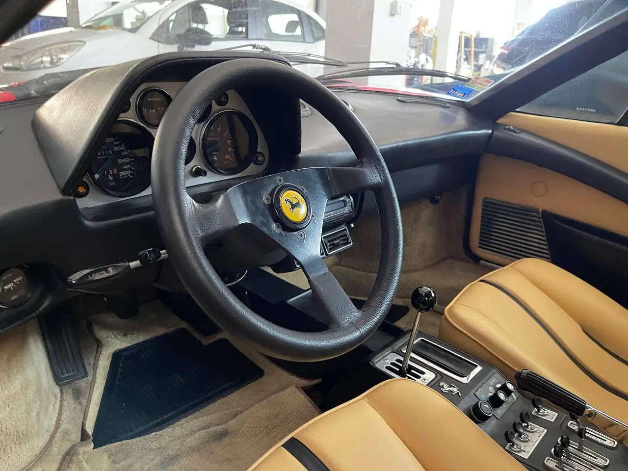 Ferrari 308 GTB 2.9 230cv, foto 10