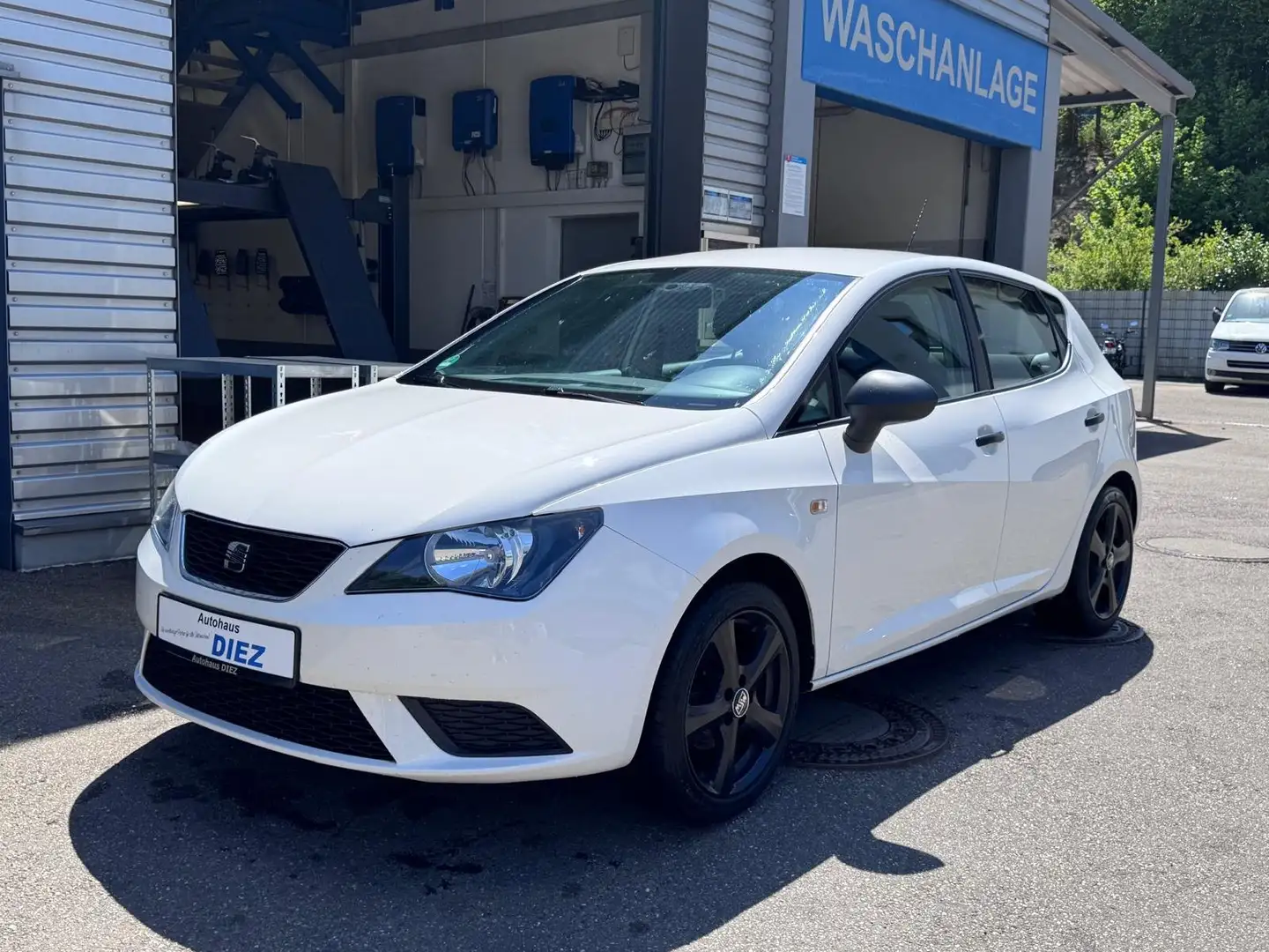 SEAT Ibiza Reference Blanc - 1
