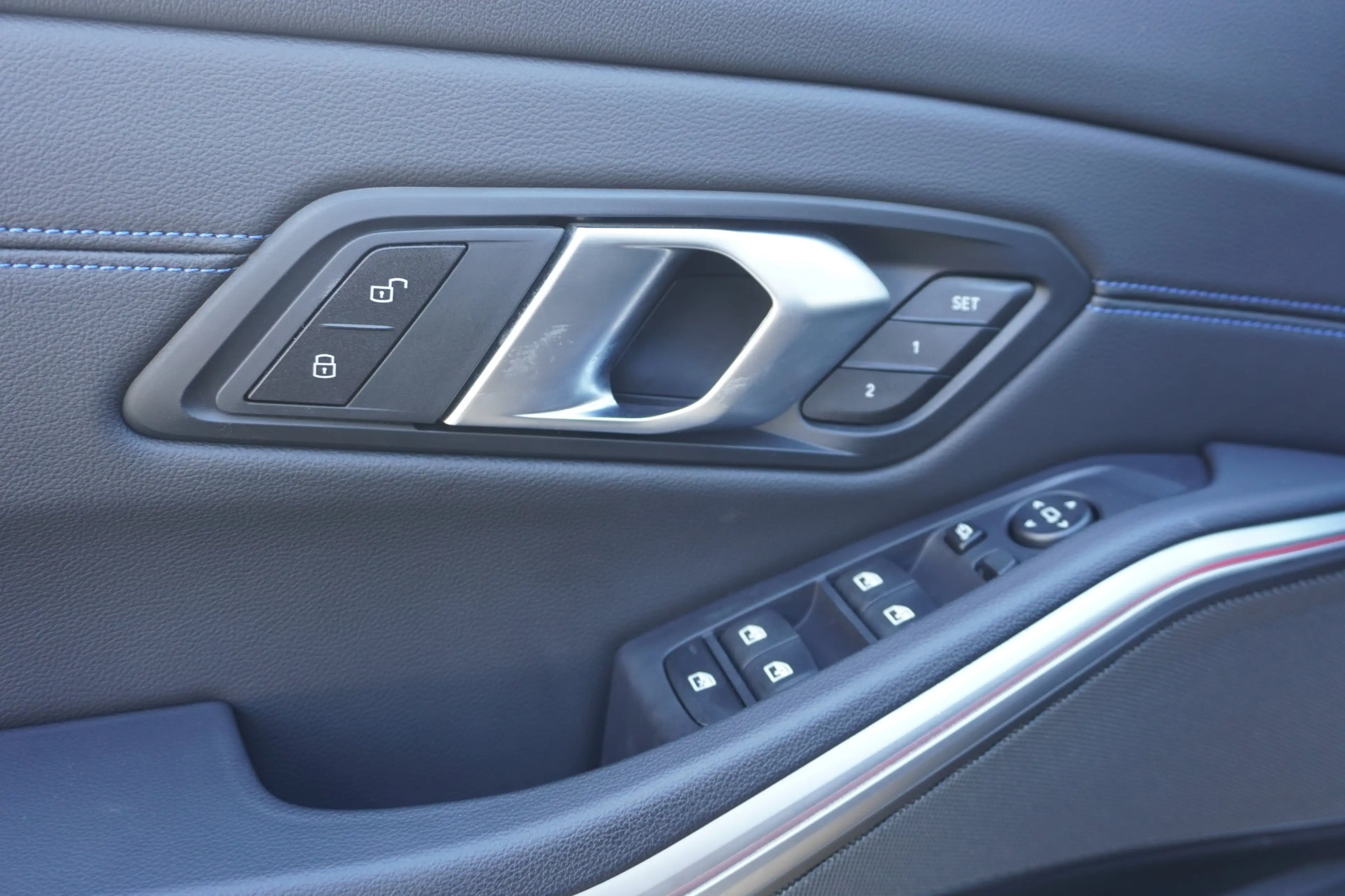 BMW 340 M340i xDrive Touring — photo 8