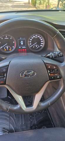 Hyundai TUCSON blue 1.7 CRDi 2WD Classic