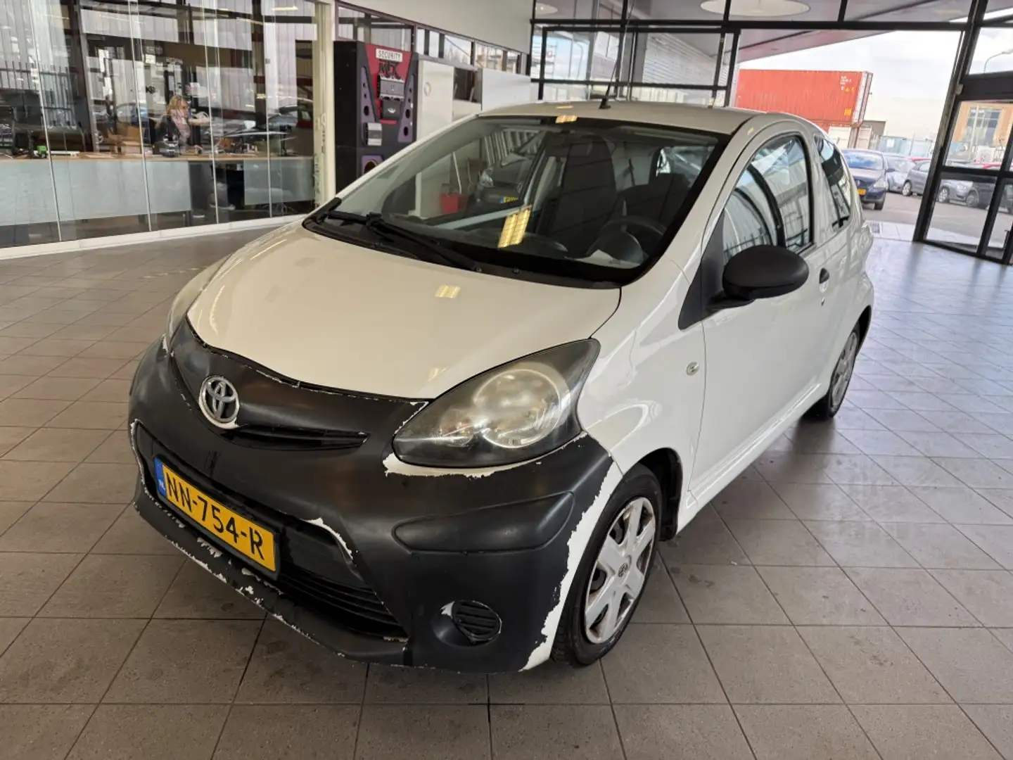 Toyota Aygo 1.0 VVT-i Access Білий - 2