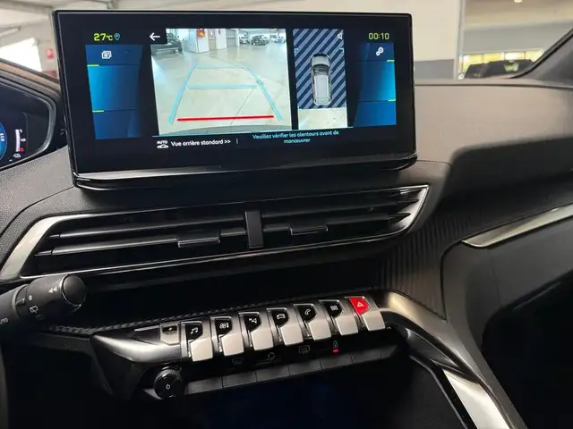 Peugeot 3008 view 18