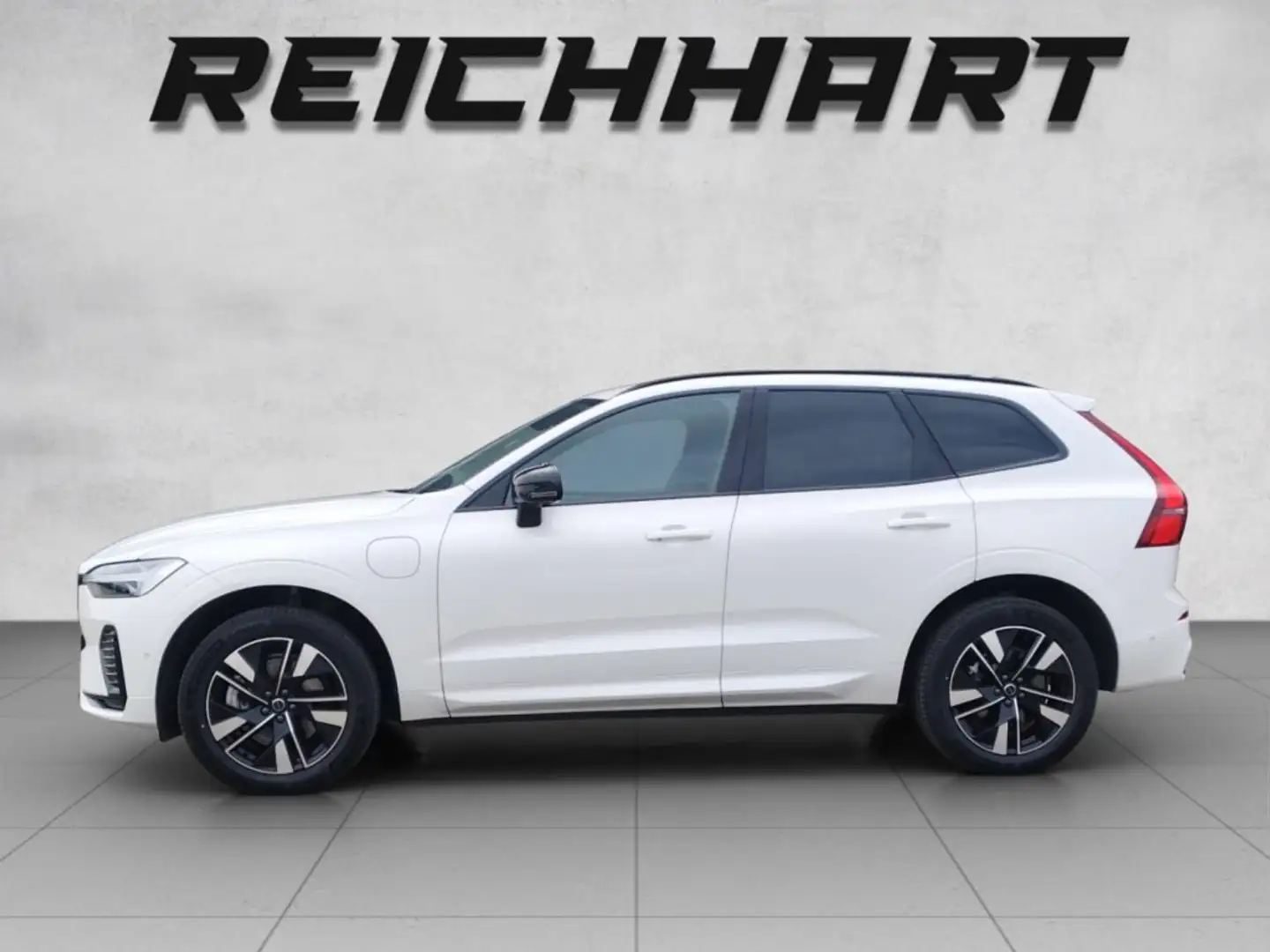 Volvo XC60 Plus, T6 AWD Plug-in Hybrid, Elektrisch/Benzin, Dark Weiß - 2
