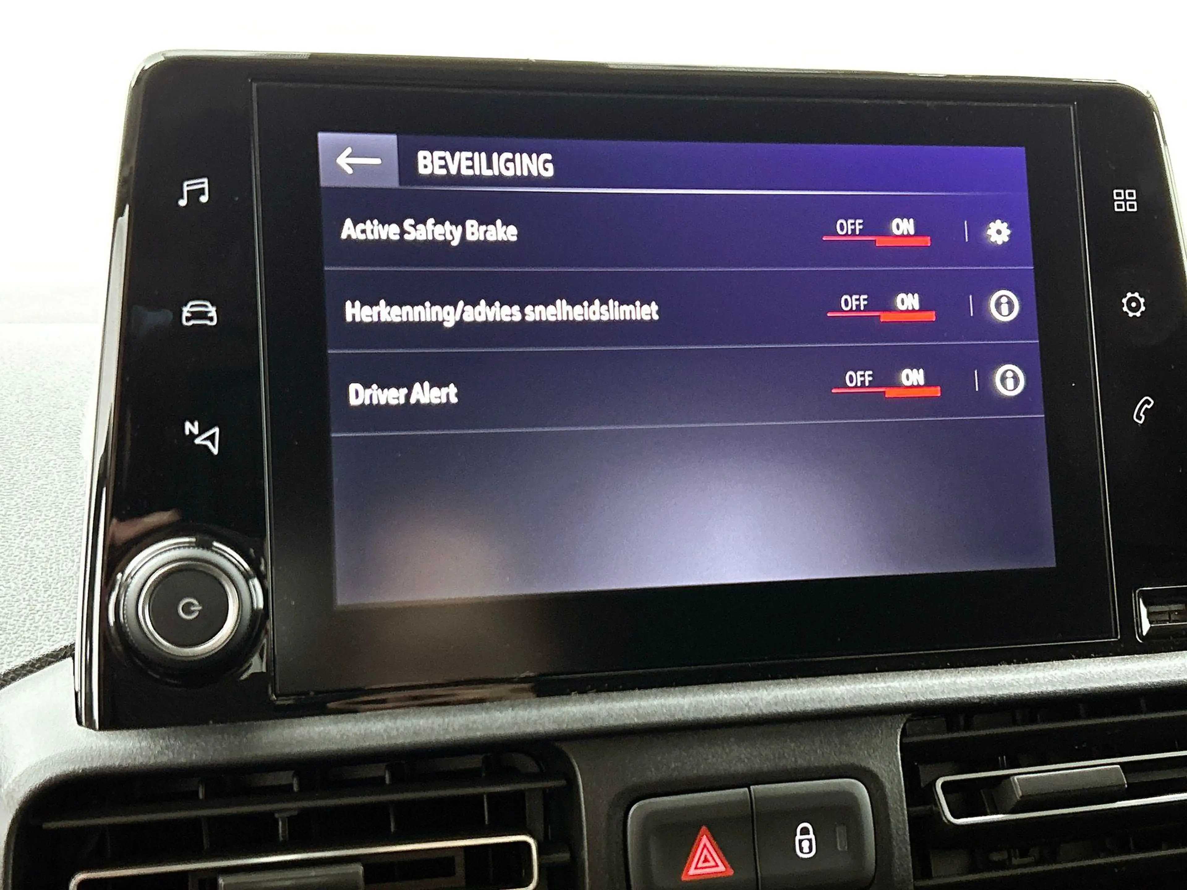Opel Combo 130pk L1 Automaat Apple Carplay Trekhaak Parkeerse — photo 13