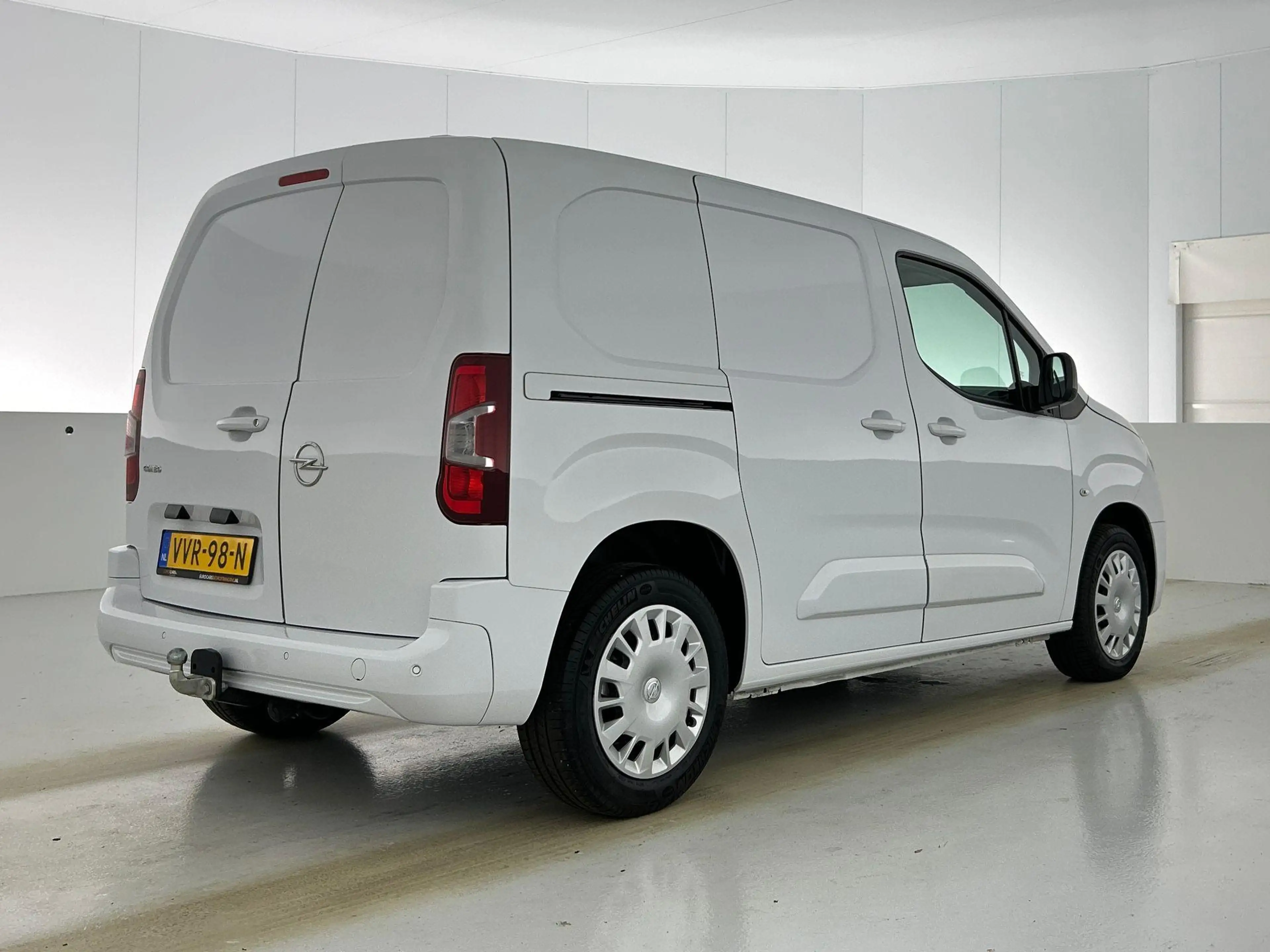 Opel Combo 130pk L1 Automaat Apple Carplay Trekhaak Parkeerse — photo 4